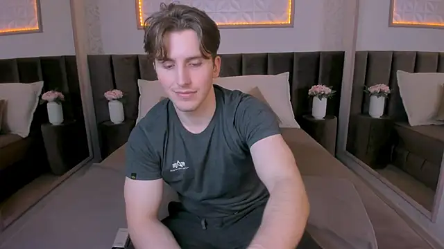 MarkYeti online show from November 24, 7:08 am