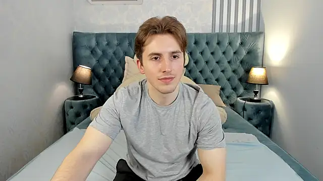 MarkYeti online show from March 13, 7:30 pm