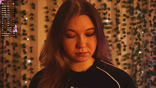 cheeky cherry  online show from December 14, 5:07 pm