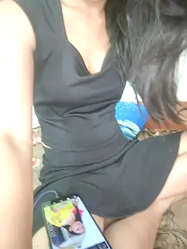 Vanshika sharma12 online show from January 14, 1:26 pm