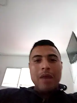 SunkenDakota online show from November 12, 8:45 pm