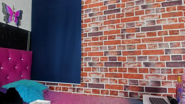 Nyra Rose online show from December 23, 5:18 am