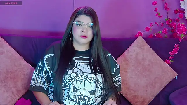 antonella contti  online show from December 5, 8:17 pm