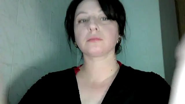 Snapshot of MelinaAx chatting on May 7, 7:17 pm MelinaAx online show from May 7, 7:17 pm