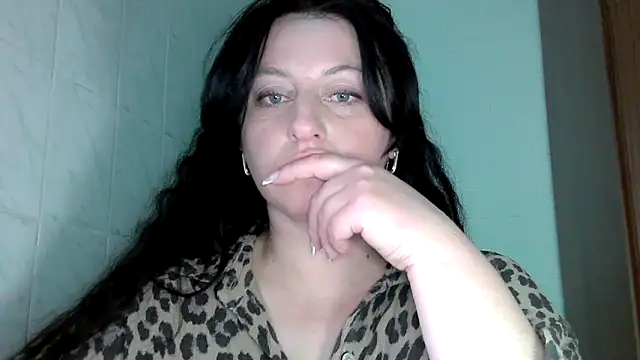 MelinaAx online show from April 2, 9:10 pm