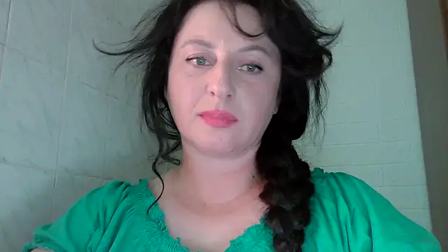Snapshot of MelinaAx chatting on July 17, 7:22 pm MelinaAx online show from July 17, 7:22 pm