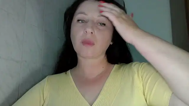 Snapshot of MelinaAx chatting on May 25, 7:01 pm MelinaAx online show from May 25, 7:01 pm