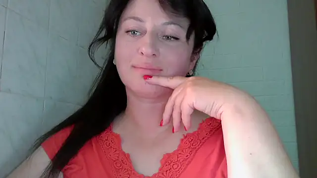 Snapshot of MelinaAx chatting on July 8, 6:19 pm MelinaAx online show from July 8, 6:19 pm