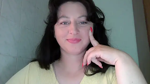 Snapshot of MelinaAx chatting on June 25, 8:08 am MelinaAx online show from June 25, 8:08 am