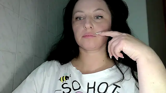 MelinaAx online show from April 4, 7:20 pm