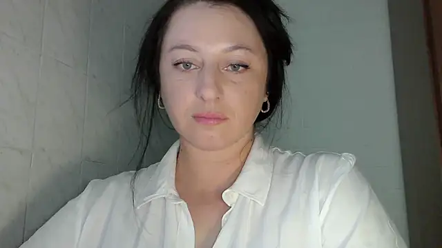 Snapshot of MelinaAx chatting on May 27, 7:54 pm MelinaAx online show from May 27, 7:54 pm