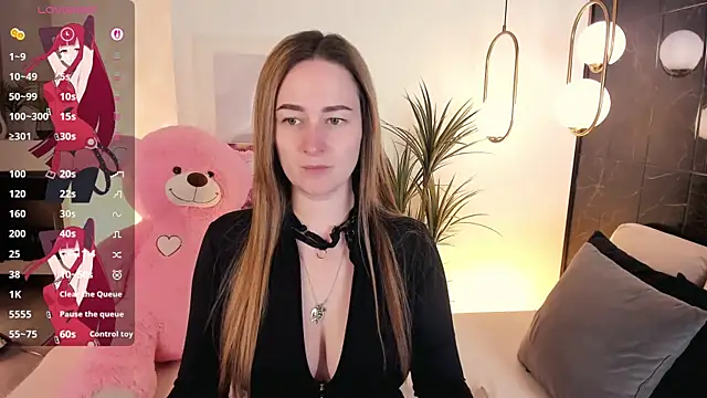 EmmaBloomm online show from July 20, 12:07 am