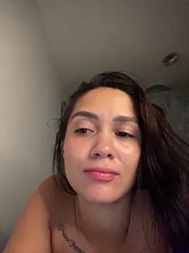 carolsapequinha online show from April 12, 10:29 am