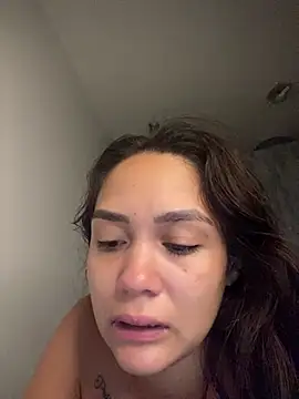 carolsapequinha online show from April 5, 8:32 am