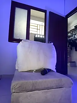 Sweety chloe online show from March 20, 12:06 pm