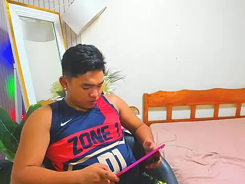 Snapshot of SandraXxHornball chatting on November 14, 8:07 am SandraXxHornball online show from November 14, 8:07 am