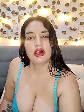 White Queen 1 online show from November 18, 10:45 pm