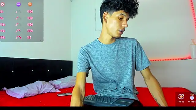 kaiborman00 online show from February 19, 3:03 am