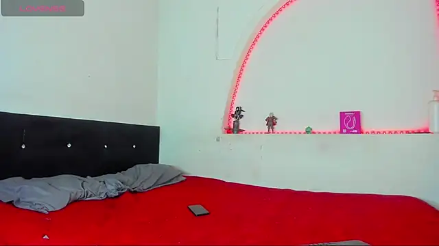 kaiborman00 online show from April 6, 3:13 am