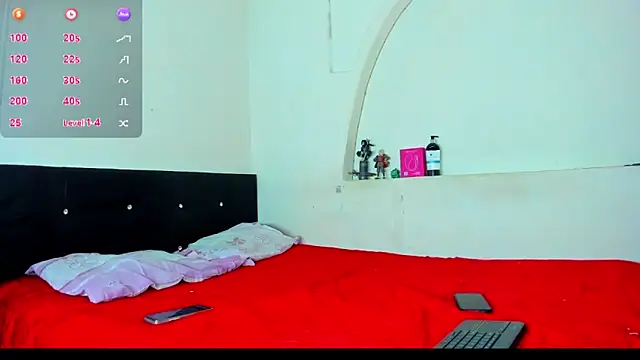 kaiborman00 online show from February 13, 2:55 am