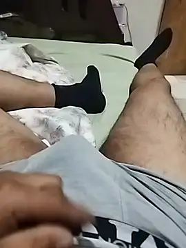 Snapshot of joselo2217 chatting on June 27, 3:01 am joselo2217 online show from June 27, 3:01 am