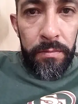 Snapshot of joselo2217 chatting on April 25, 4:37 pm joselo2217 online show from April 25, 4:37 pm