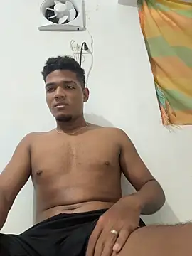 Snapshot of SeductivoX chatting on November 15, 9:19 pm SeductivoX online show from November 15, 9:19 pm