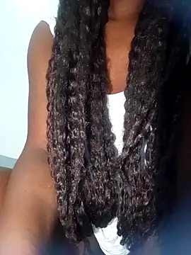 Snapshot of mirna96 chatting on May 2, 8:25 pm mirna96 online show from May 2, 8:25 pm