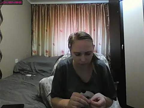 JenniDeep online show from March 30, 10:06 am