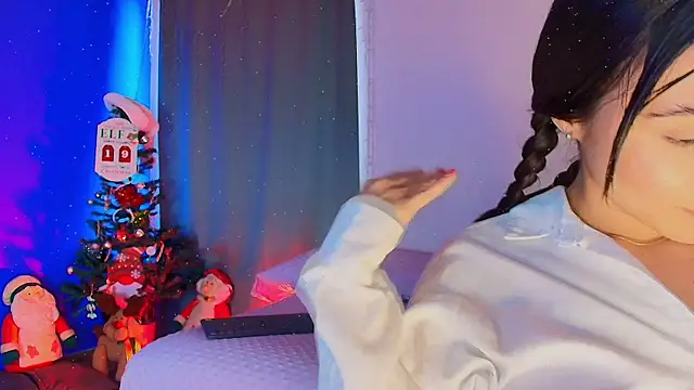 lizzy kane online show from December 22, 8:09 pm