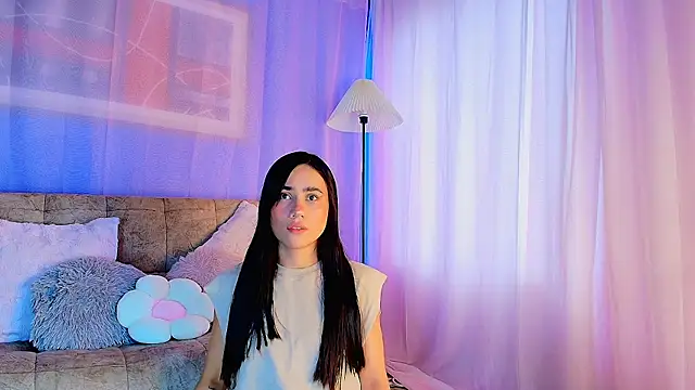 Snapshot of lizzy_kane chatting on June 11, 8:06 pm lizzy kane online show from June 11, 8:06 pm
