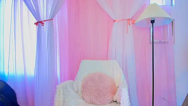 lizzy kane online show from March 14, 8:15 pm