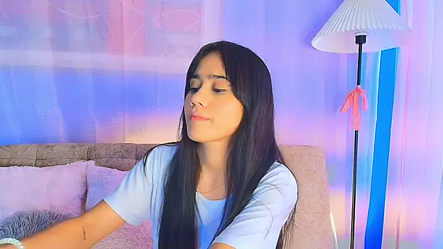 lizzy kane online show from April 8, 8:10 pm