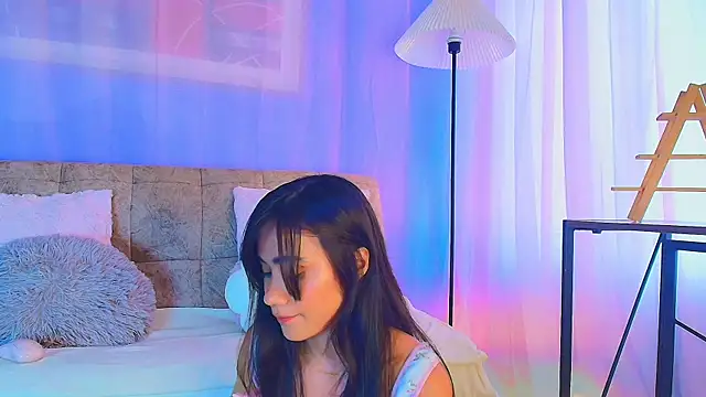 lizzy kane online show from May 21, 8:06 pm