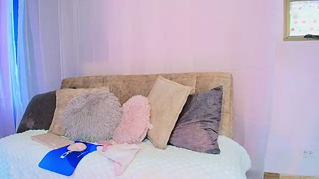 lizzy kane online show from February 26, 8:09 pm