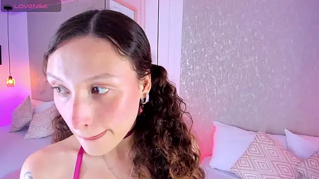 Martina 077 online show from April 16, 8:20 pm