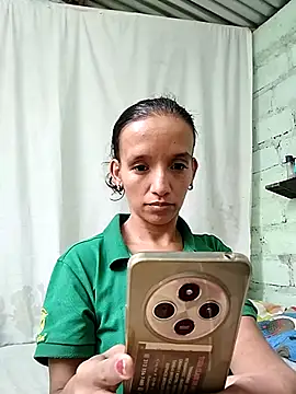 SindyHans online show from November 26, 1:00 pm