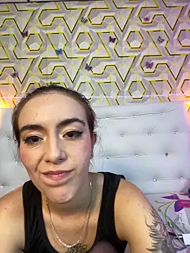 Snapshot of MelanyyJhonson15 chatting on May 15, 2:53 am MelanyyJhonson15 online show from May 15, 2:53 am