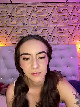 MelanyyJhonson15 online show from March 21, 3:41 am