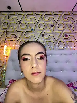 MelanyyJhonson15 online show from April 18, 2:58 am