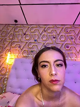 MelanyyJhonson15 online show from November 25, 11:37 pm