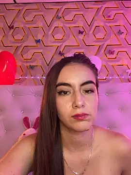 Snapshot of MelanyyJhonson15 chatting on February 20, 6:26 am MelanyyJhonson15 online show from February 20, 6:26 am