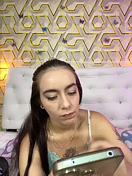 Snapshot of MelanyyJhonson15 chatting on May 20, 4:09 am MelanyyJhonson15 online show from May 20, 4:09 am