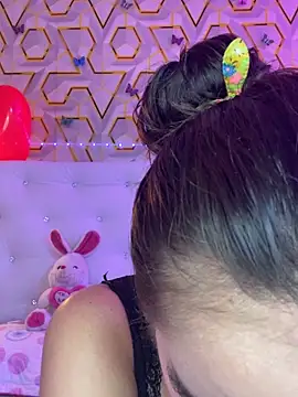 Snapshot of MelanyyJhonson15 chatting on February 20, 2:41 am MelanyyJhonson15 online show from February 20, 2:41 am