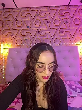 MelanyyJhonson15 online show from March 11, 2:49 am