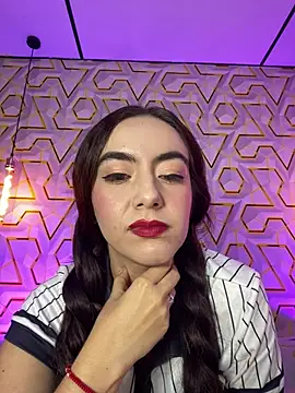 Snapshot of MelanyyJhonson15 chatting on July 4, 7:26 am MelanyyJhonson15 online show from July 4, 7:26 am