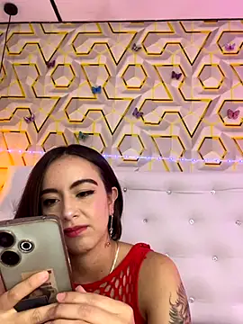 MelanyyJhonson15 online show from December 4, 11:48 pm