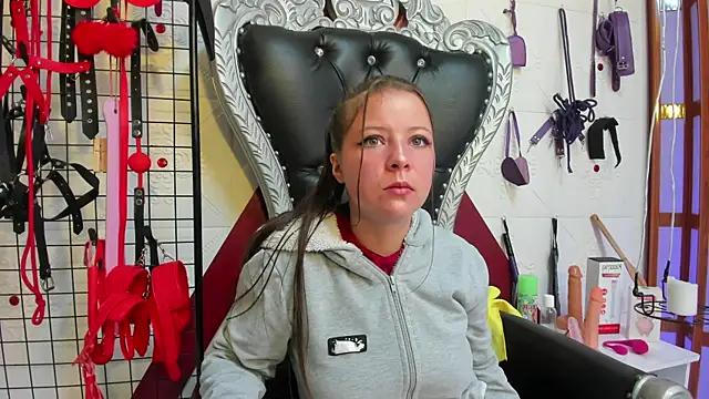 Danna-Rouse online show from March 10, 11:36 am