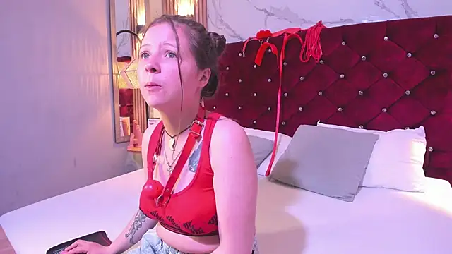 Danna-Rouse online show from February 28, 2:06 pm