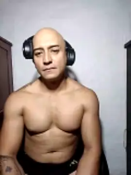 nicolssssssssss online show from November 13, 6:06 am